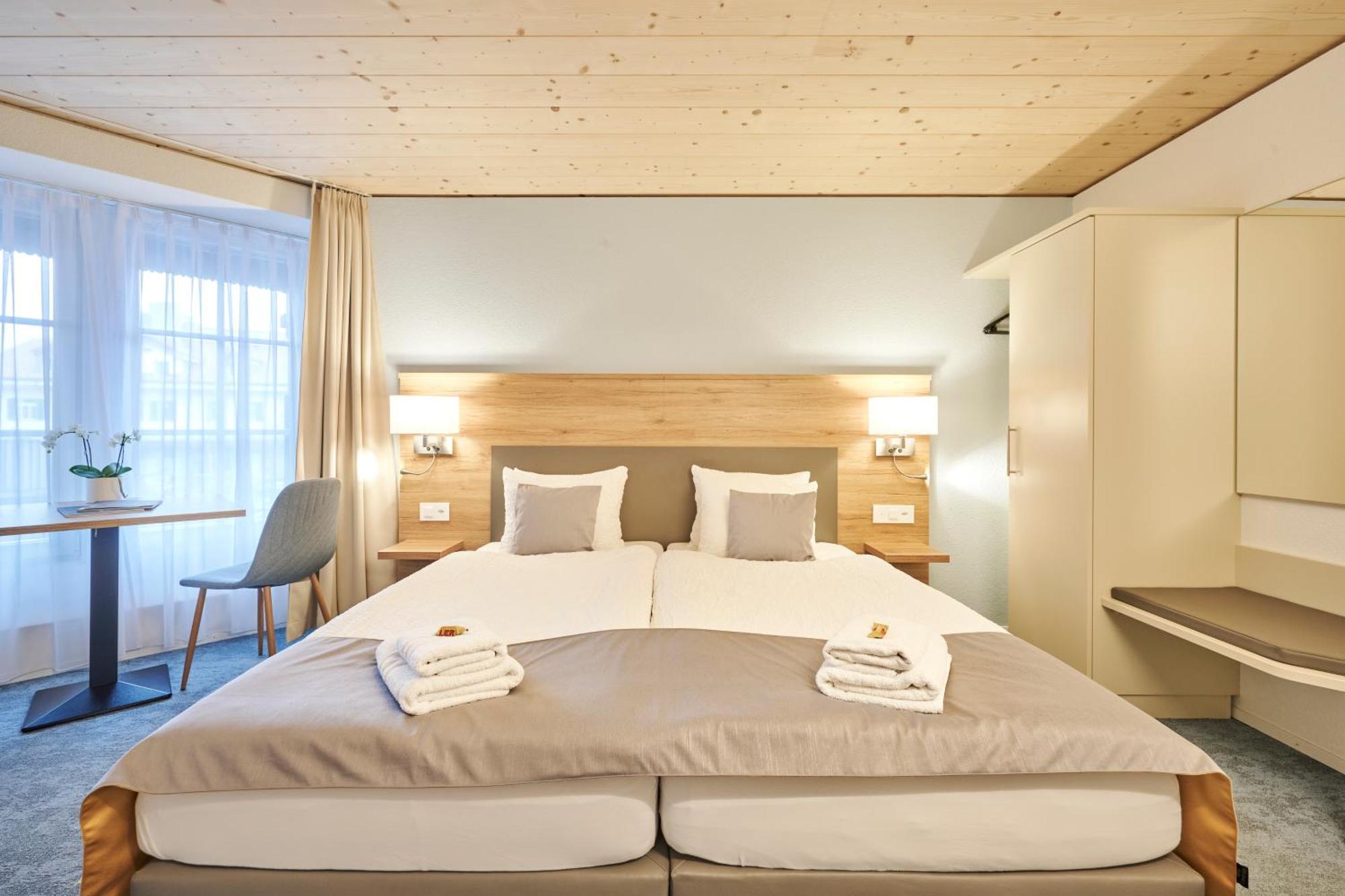 Aparthotel Krone - Self Check-In Unterseen 외부 사진